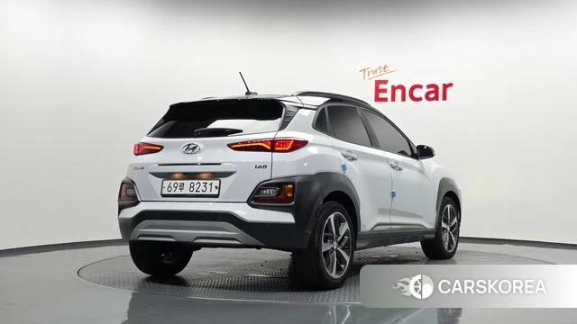 Hyundai Kona 2018 Белый из Кореи