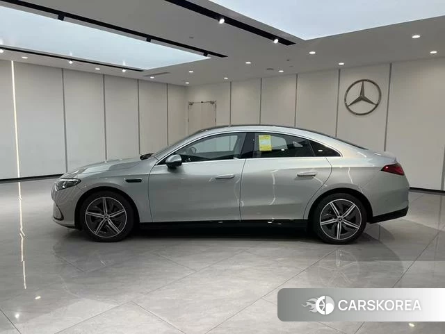 Mercedes-Benz CLA EV 2025 Серебристо-серый из Китая