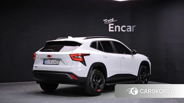Chevrolet (GM Daewoo) Trax Crossover 2024 Белый из Кореи