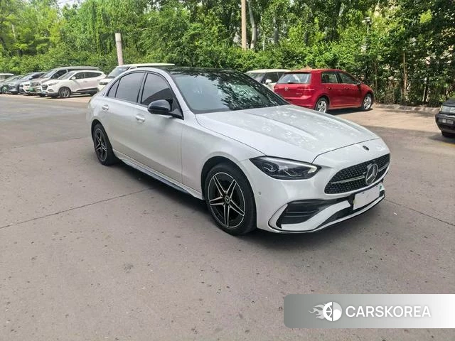 Mercedes-Benz Class C 2023 Белый из Китая