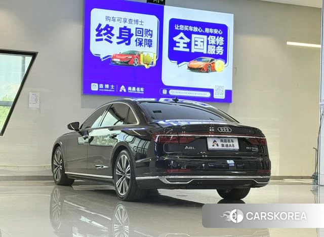 Audi A8 2021 Черный из Китая