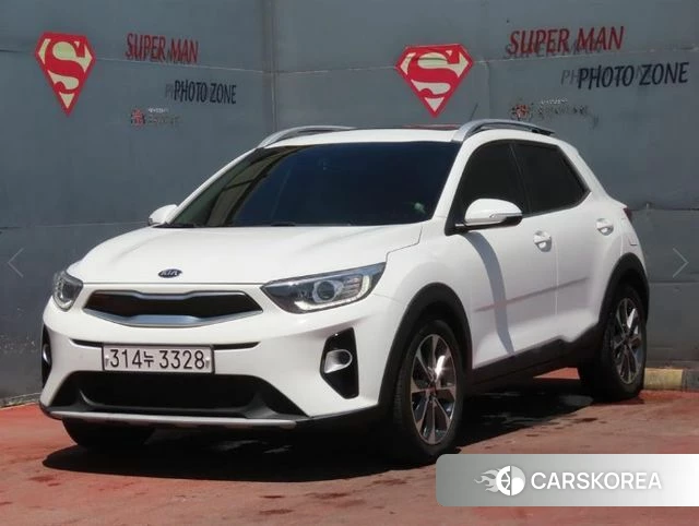 Kia Stonic 2018 Белый из Кореи