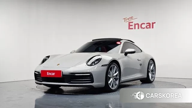 Porsche 911(992) 2021 Серебристо-серый из Кореи