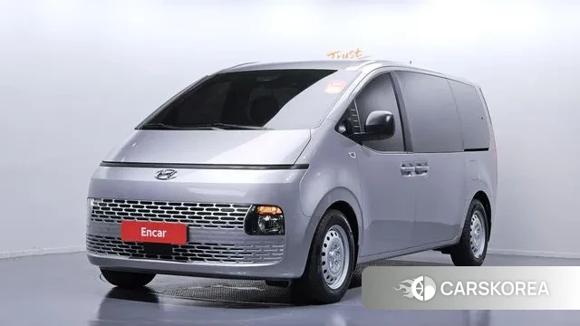 Hyundai Staria 2021 Серебряный из Кореи