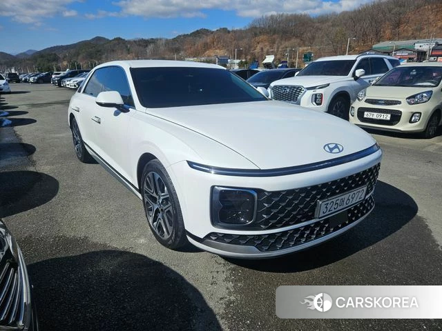 Hyundai Grandeur (GN7) 2023 Белый из Кореи