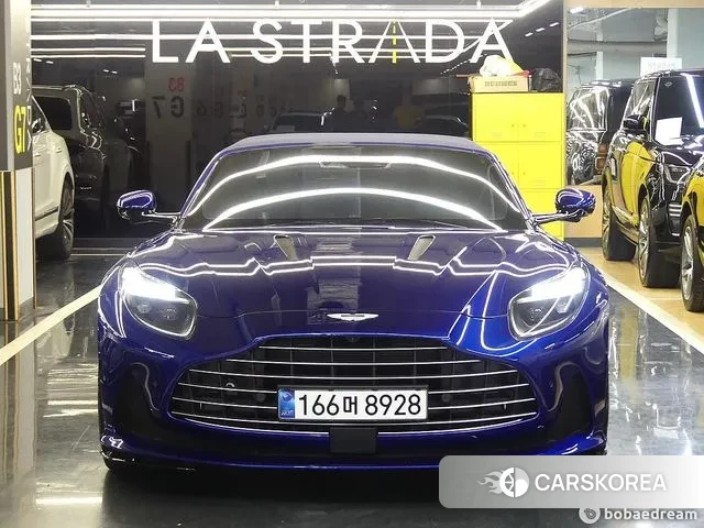 Aston Martin DB12 2024 Синий из Кореи