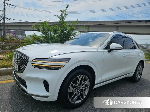 Genesis GV70 2023 Белый из Кореи
