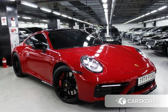 Porsche 911(992) 2023 Красный из Кореи