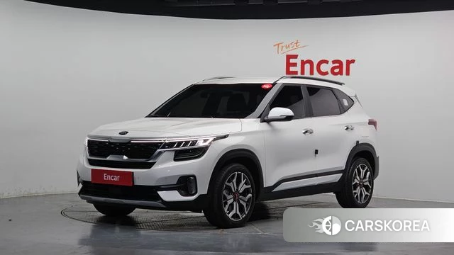 Kia Seltos 2021 Белый из Кореи