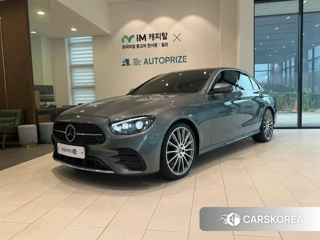 Mercedes-Benz E-Class W213 2022 Серый из Кореи