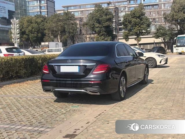 Mercedes-Benz E-class 2018 Черный из Китая