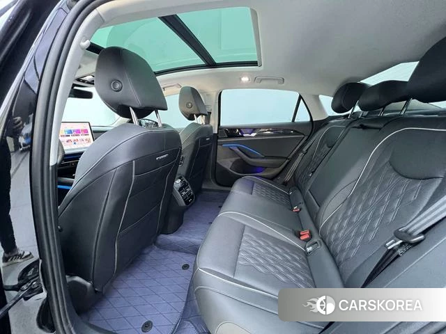 Volkswagen Magotan 2024 Черный из Китая