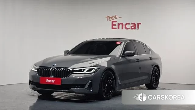 BMW 5 Series (G30) 2021 Серый из Кореи