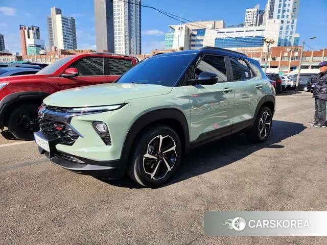 Chevrolet (GM Daewoo) The New Trail Blazer 2023 Светло-зеленый из Кореи