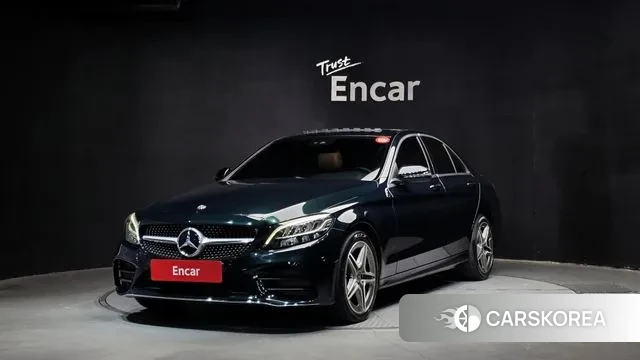 Mercedes-Benz C-Class W205 2019 Темно-зеленый из Кореи