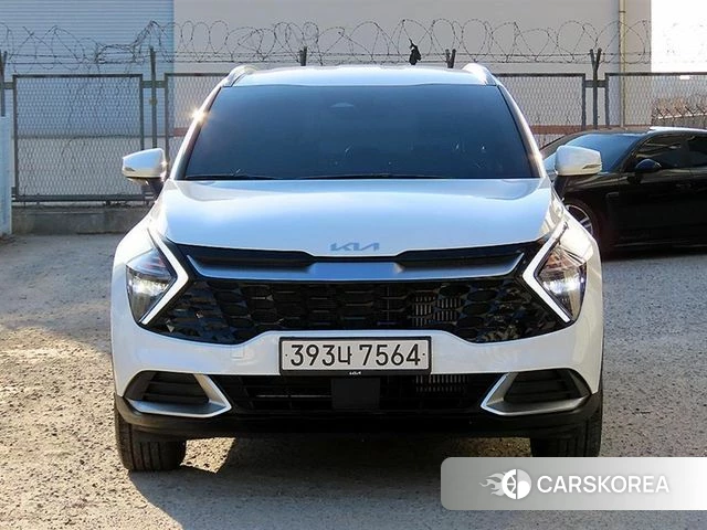 Kia Sportage 5th Generation 2022 Жемчужный цвет из Кореи