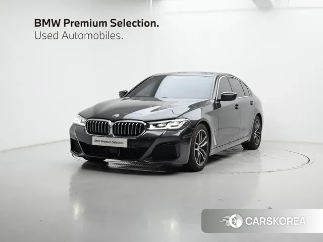 BMW 5 Series (G30) 2021 Черный из Кореи