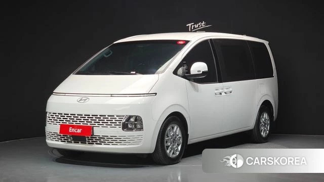 Hyundai Staria 2025 Белый из Кореи