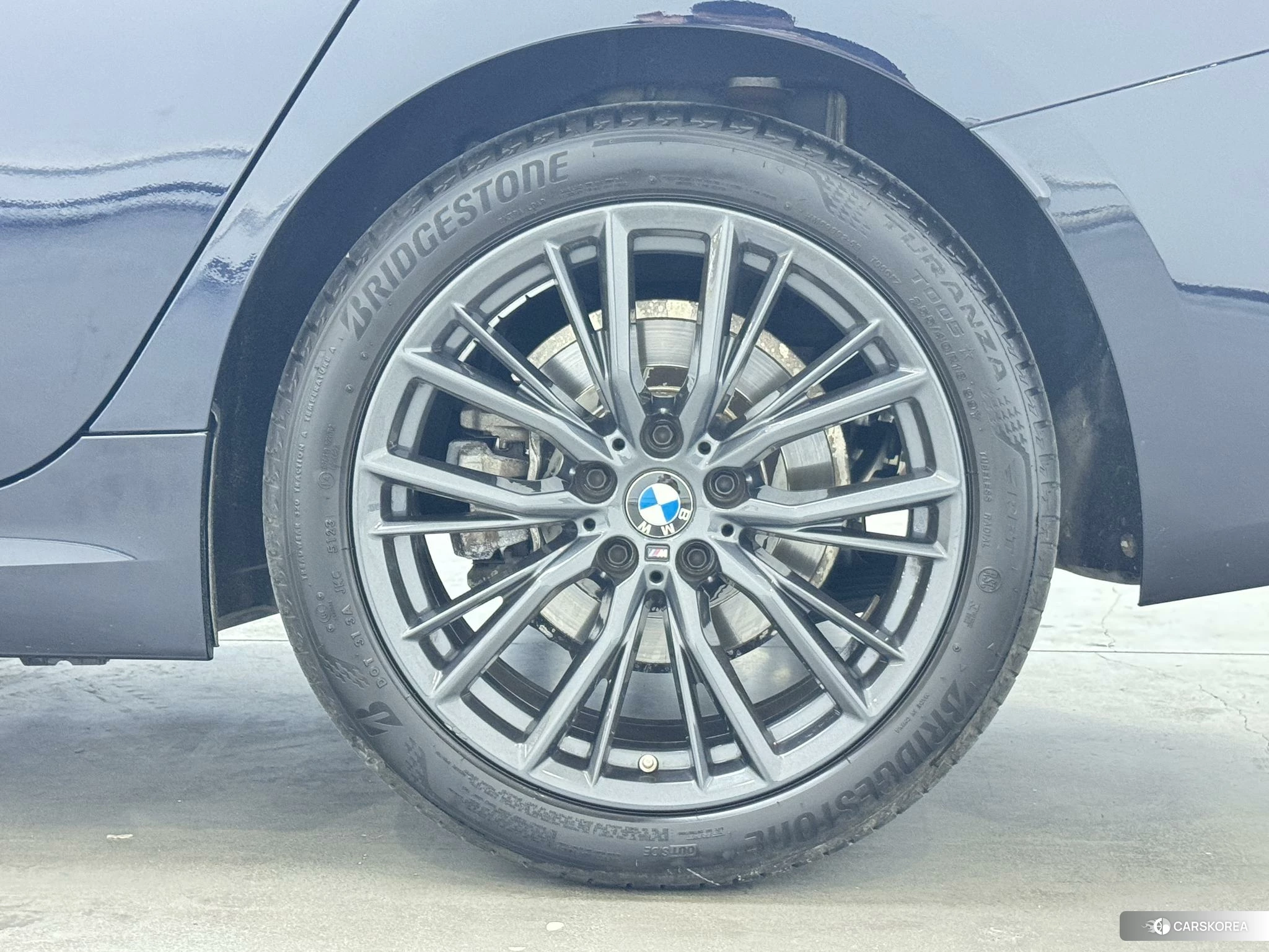 BMW 3 series 2022 Черный из Китая