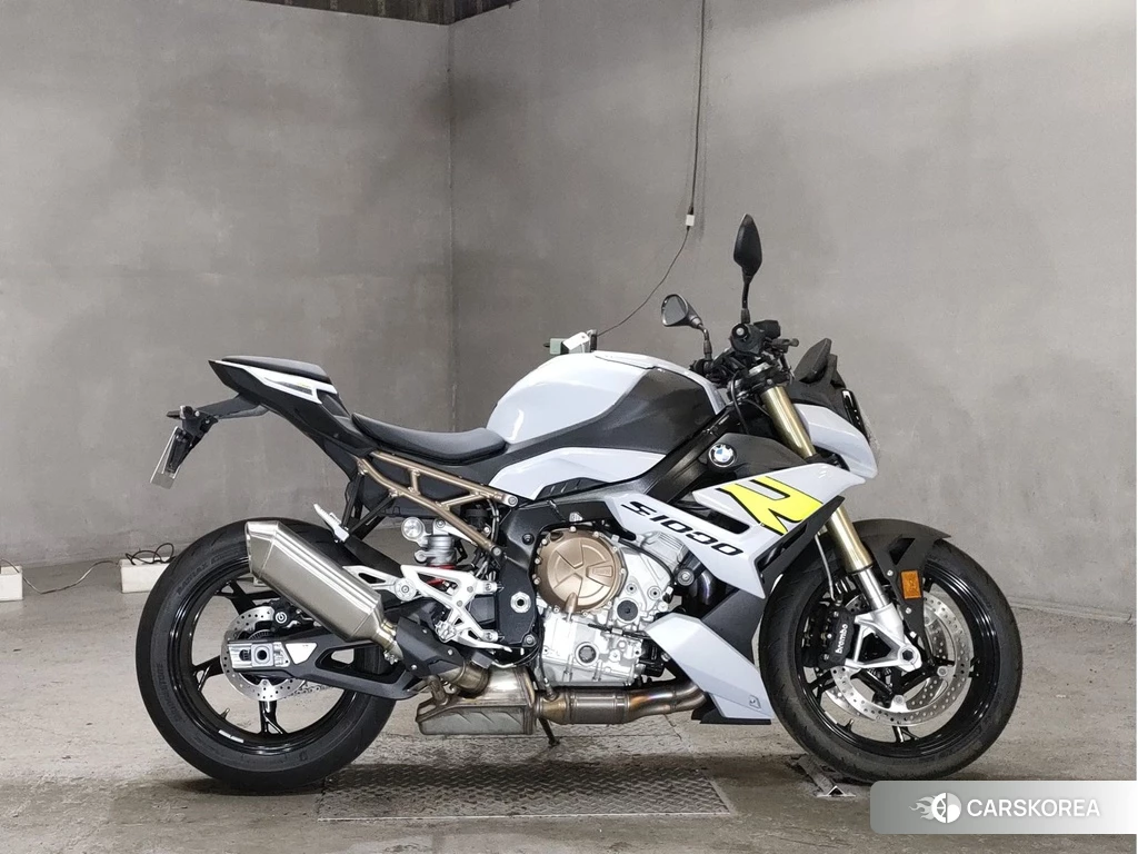 Проданный BMW S1000R 2022 из Японии