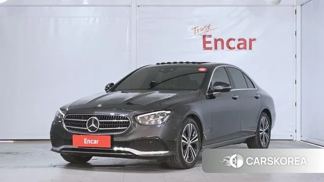 Mercedes-Benz E-Class W213 2020 Серый из Кореи