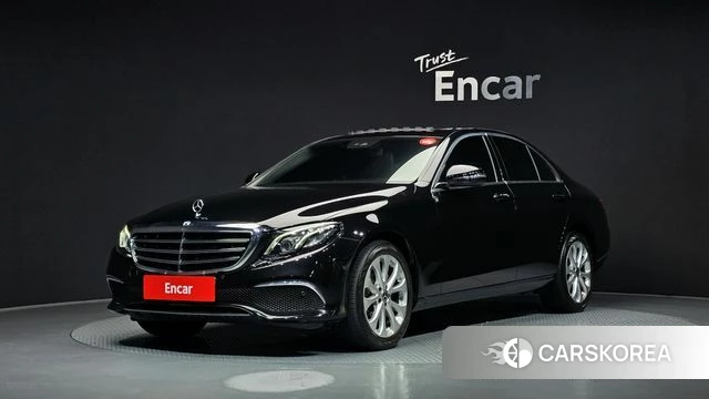 Mercedes-Benz E-Class W213 2019 Черный из Кореи