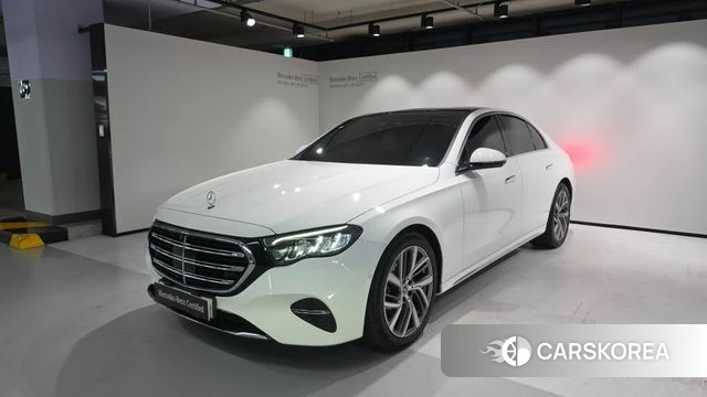 Mercedes-Benz E-Class W214 2024 Белый из Кореи