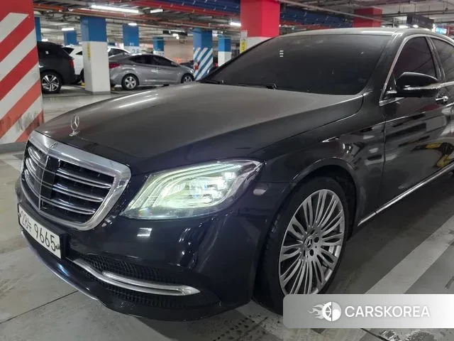 Mercedes-Benz S-Class W222 2019 Черный из Кореи