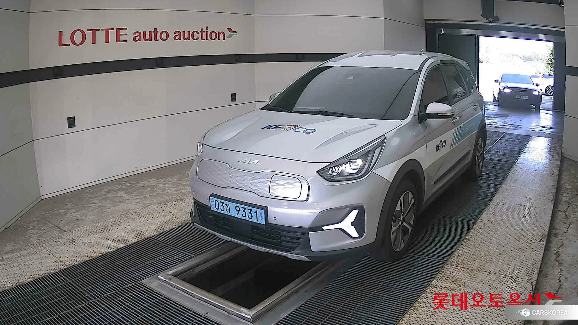 Kia Niro Plus 2023 Sparkling Silver из Кореи