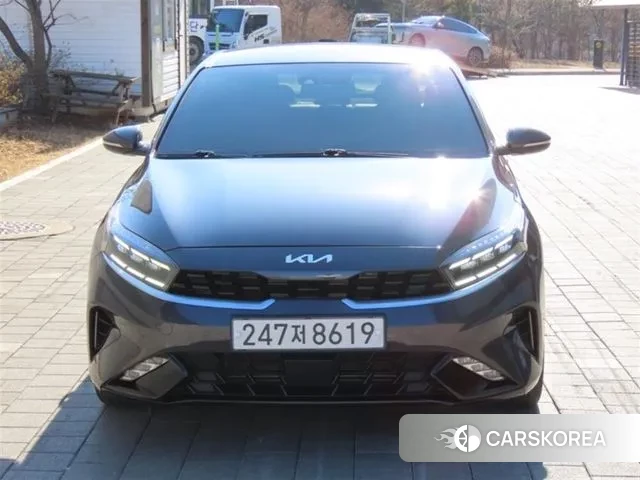Kia The New K3 2nd generation 2022 Серый из Кореи