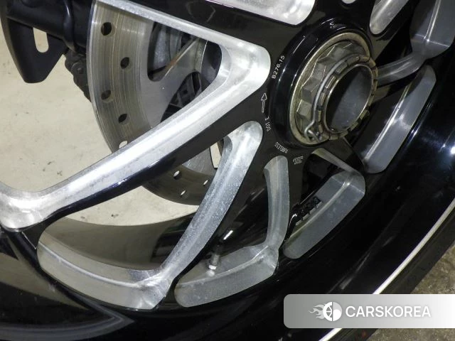 Проданный Ducati DIAVEL CARBON 2012 из Японии, фото 2