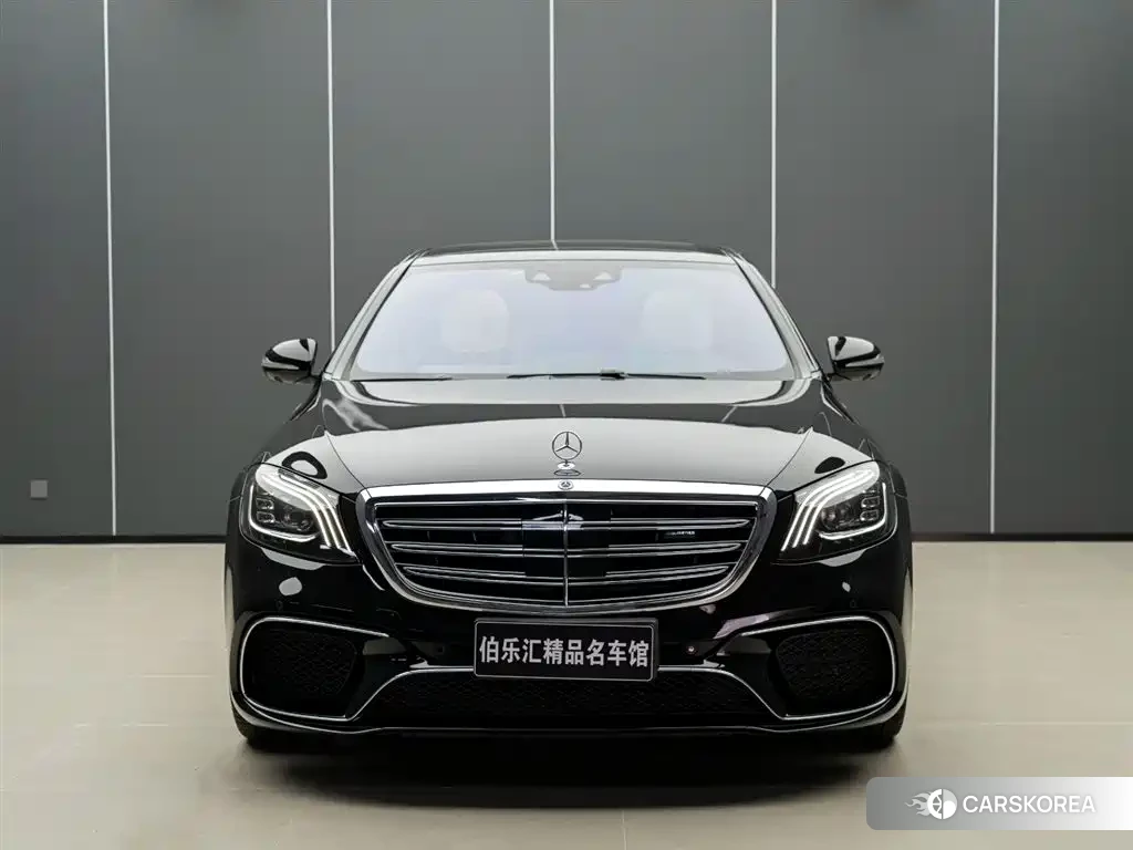 Mercedes-Benz S-class AMG 2020 Черный из Китая