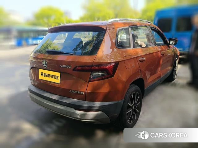 Skoda Krok 2018 Оранжевый из Китая