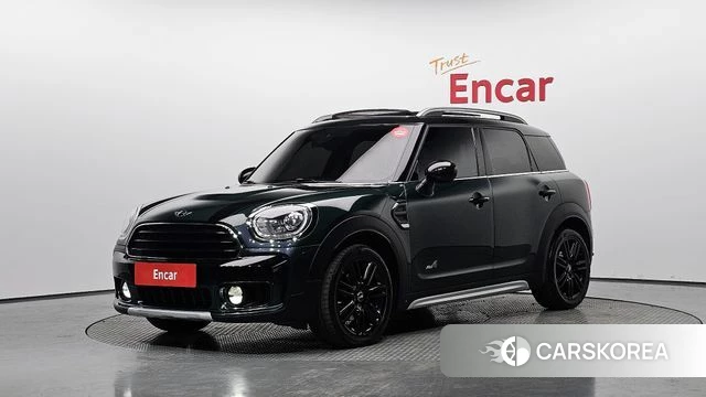 Mini Cooper D Countryman 2018 Темно-зеленый из Кореи