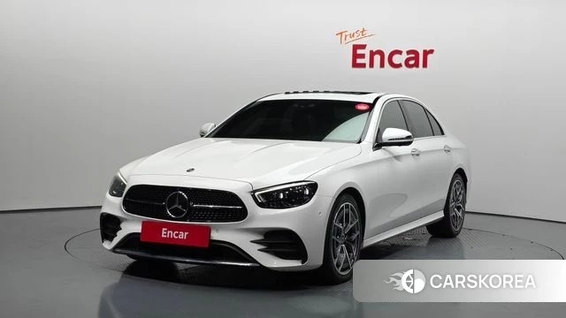 Mercedes-Benz E-Class W213 2020 Белый из Кореи