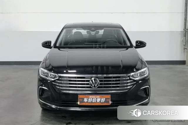 Volkswagen Lavida 2024 Черный из Китая