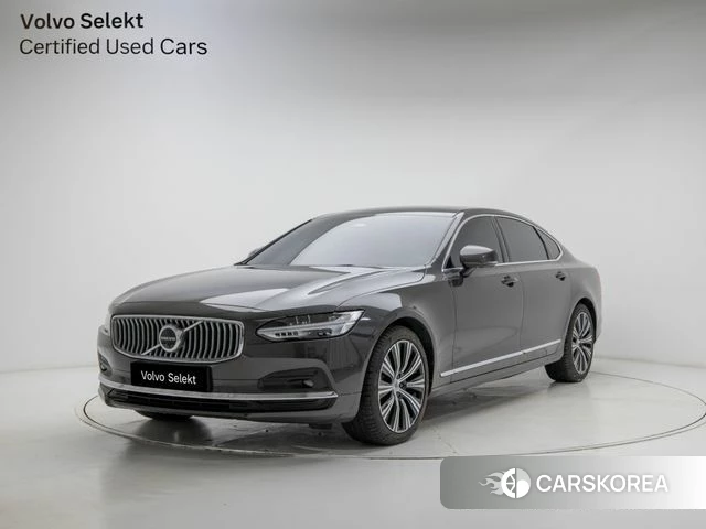 Volvo S90 2024 Серый из Кореи