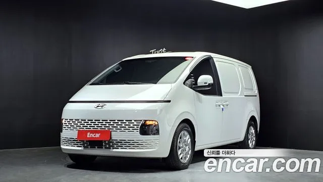 Hyundai Staria 2023 Белый из Кореи