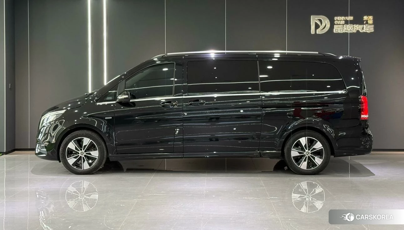Mercedes-Benz V-class 2020 Черный из Китая