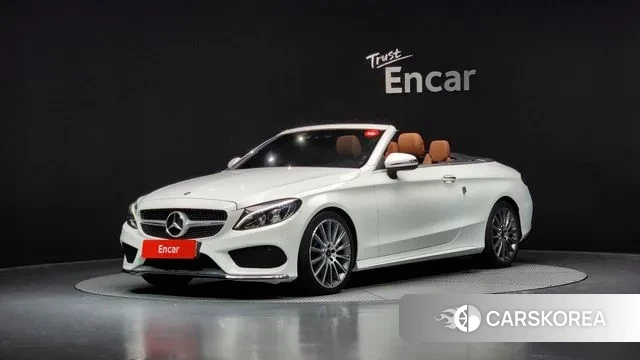 Mercedes-Benz C-Class W205 2018 Белый из Кореи