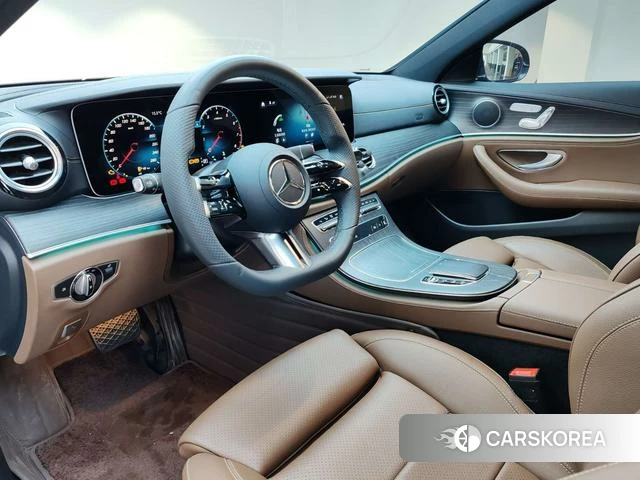Mercedes-Benz E-class 2021 Черный из Китая