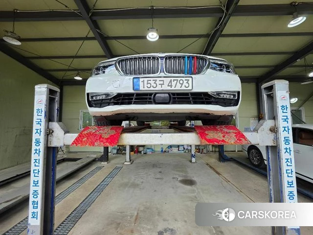 BMW 6 Series GT (G32) 2018 Белый из Кореи