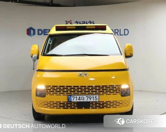 Hyundai Staria 2022 Желтый из Кореи