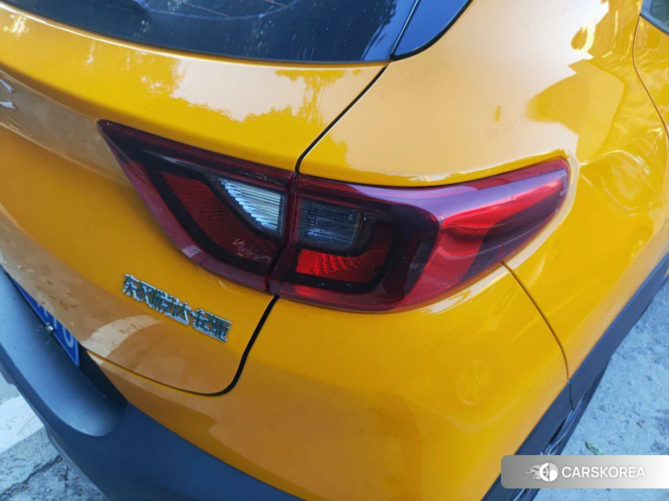 Kia Yi Ran 2021 Желтый из Китая