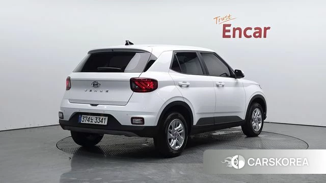 Hyundai Venue 2025 Белый из Кореи