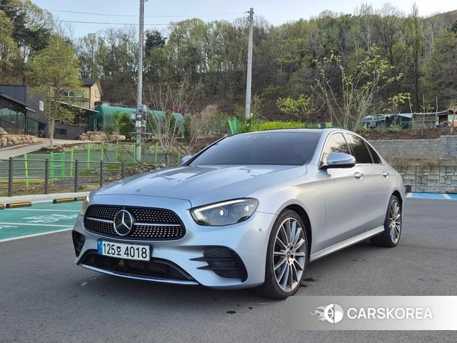 Mercedes-Benz E-Class W213 2021 Серебряный из Кореи