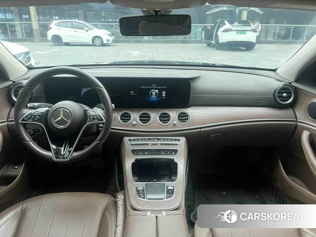 Mercedes-Benz E-class 2023 Черный из Китая