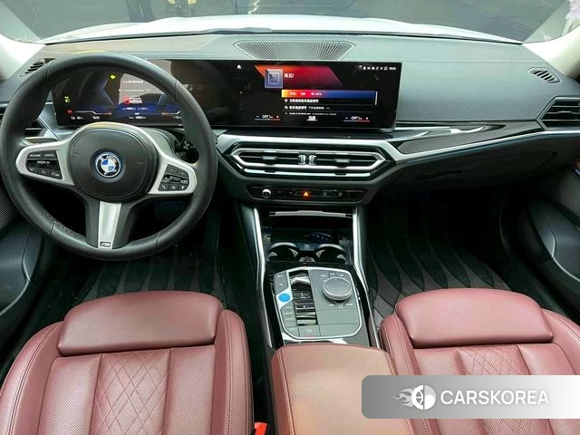 BMW i3 2023 Белый из Китая