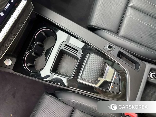 Audi A4L 2024 Белый из Китая