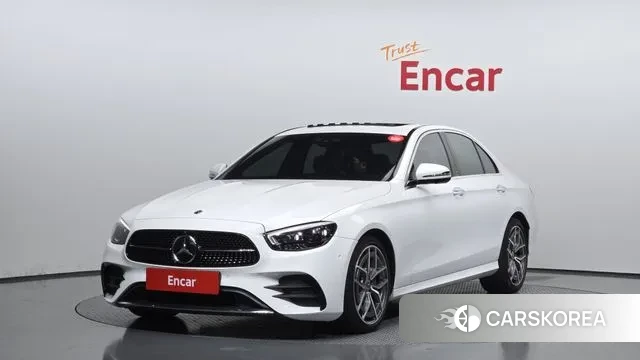 Mercedes-Benz E-Class W213 2020 Белый из Кореи